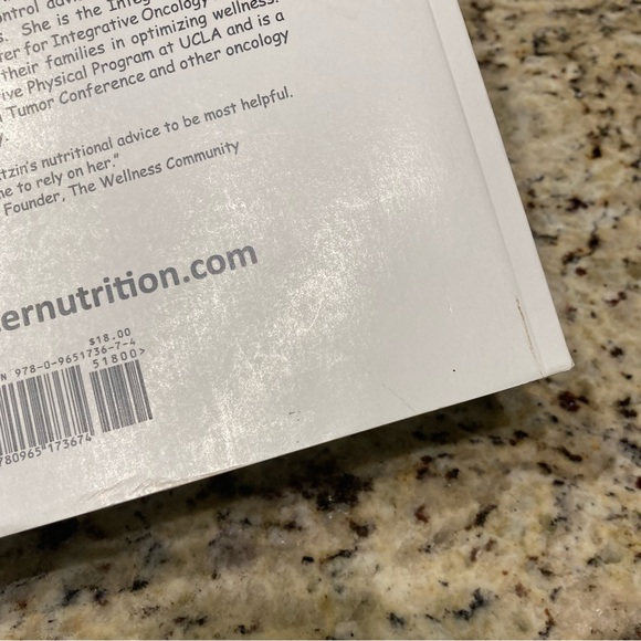 ***3/$25*** THE CANCER NUTRITION HANDBOOK—SOFTCOVER BY CAROLYN KATZIN - Picture 4 of 5